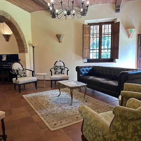 Bella Cortona- Luxury Tuscan * Cortona