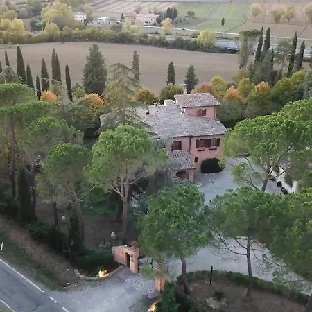 Bella Cortona- Luxury Tuscan Villa
